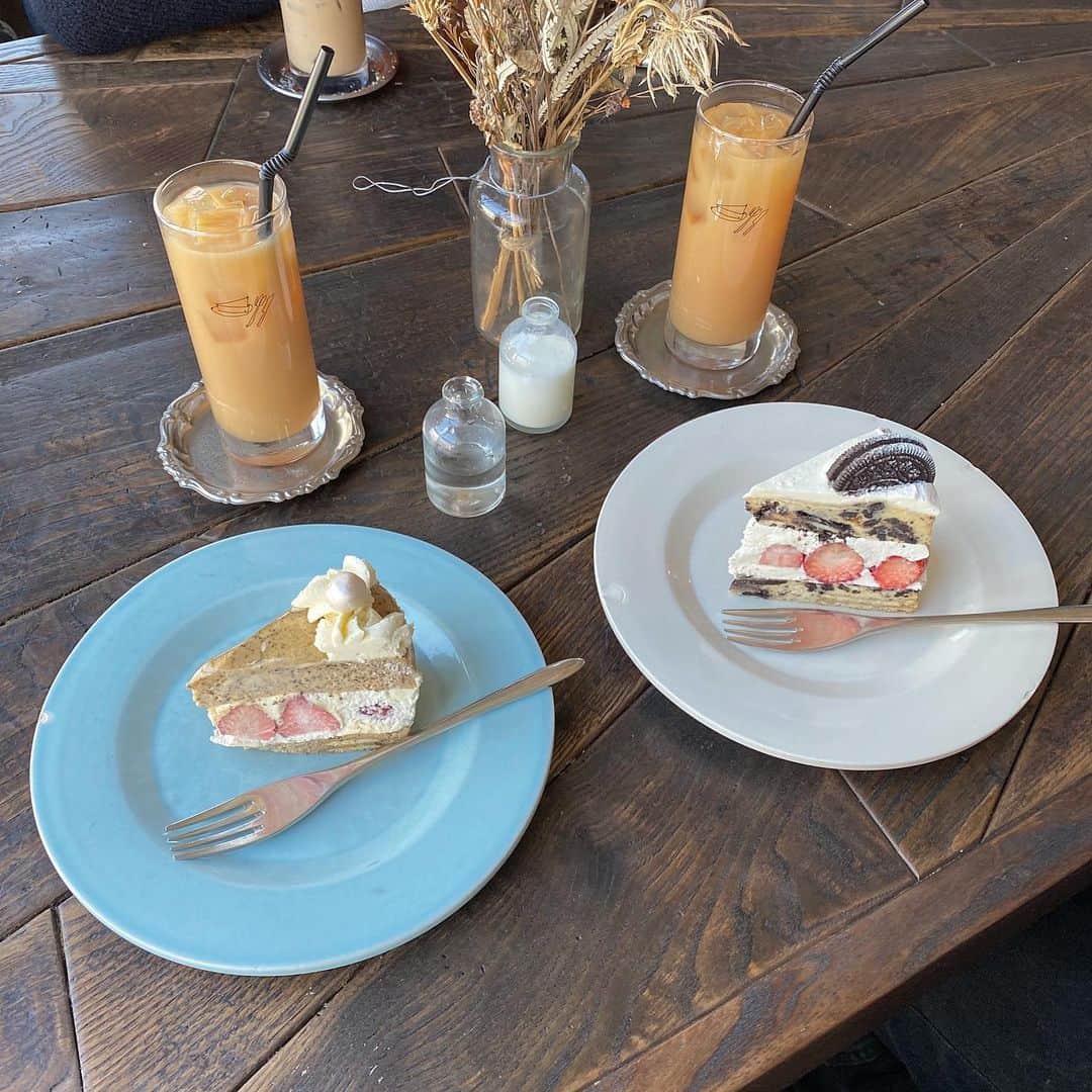 岡元優香のグルメインスタ