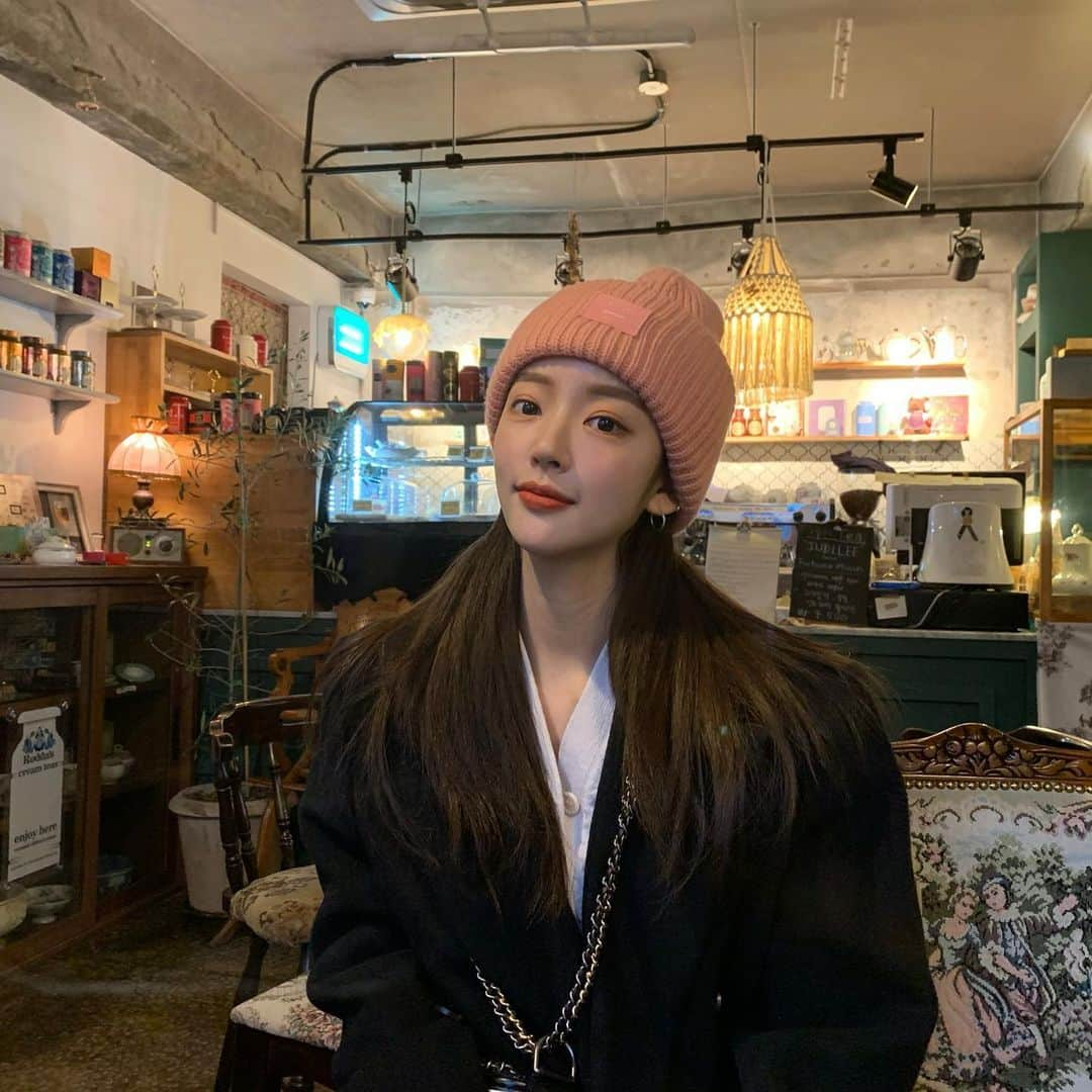 ziyooniさんのインスタグラム写真 - (ziyooniInstagram)「엄마하고 데이트를 🥰」2月18日 22時15分 - ziyooni