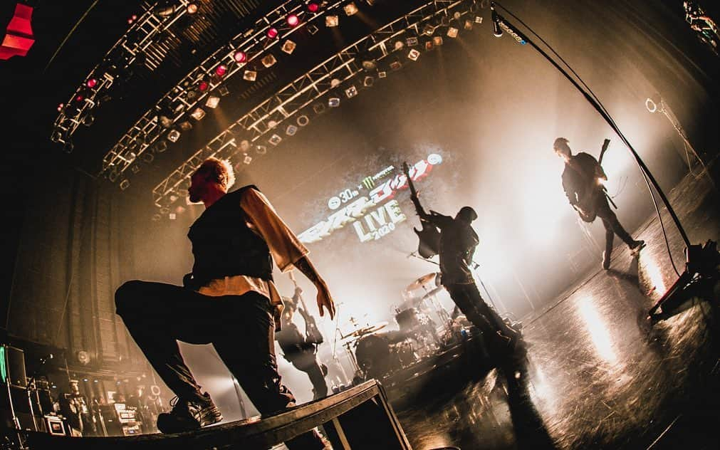 coldrainさんのインスタグラム写真 - (coldrainInstagram)「SPACE SHOWER TV 30TH ANNIVERSARY × モンスターエナジー モンスターロック LIVE 2020 東京 Photos by @yamada_mphoto  #coldrain #モンスターロック #スペシャ」2月18日 22時29分 - coldrain_official