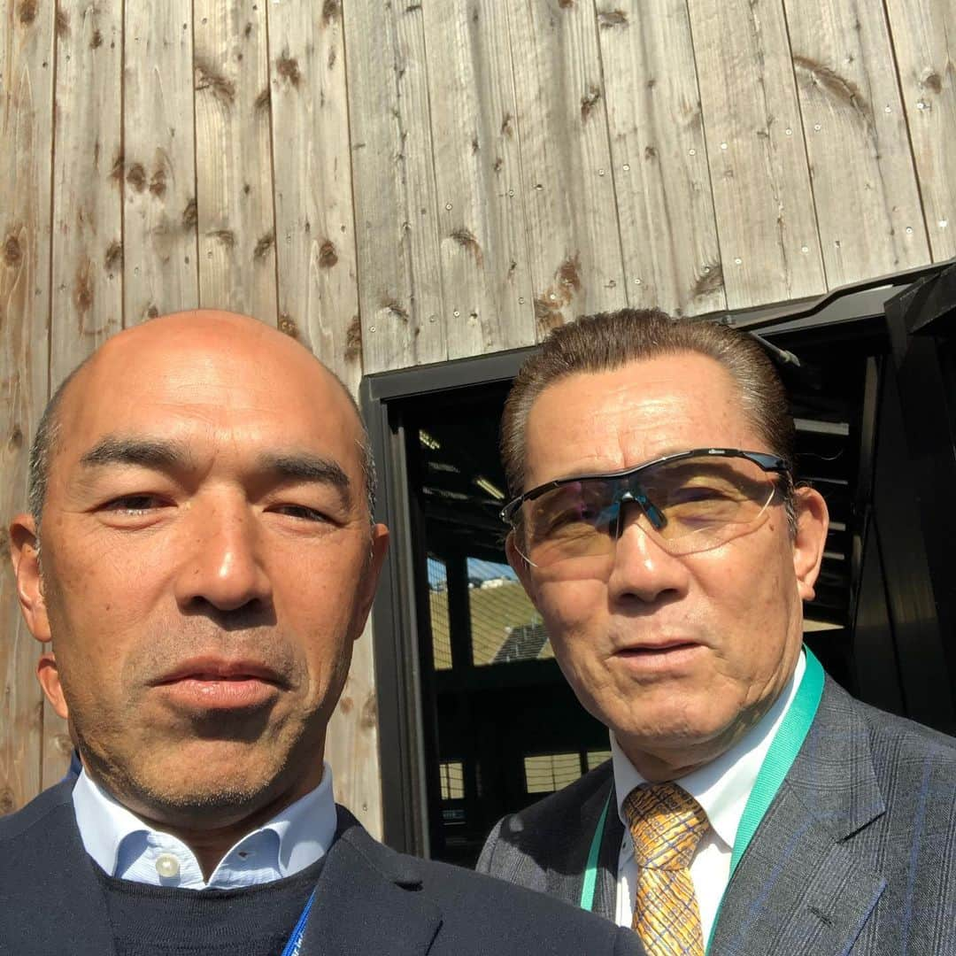 和田 一浩さんのインスタグラム写真 - (和田 一浩Instagram)「宮崎から沖縄キャンプに行ってきました。チキン南蛮に地鶏。タコライス、焼肉美味しかった。各チームのキャンプ帽子。ロッテをもらい忘れショック。 #プロ野球キャンプ　#宮崎地鶏　#チキン南蛮　#キングタコス　#ホルモン人　#森繁和　#和田一浩」2月18日 22時24分 - wadakazuhiro