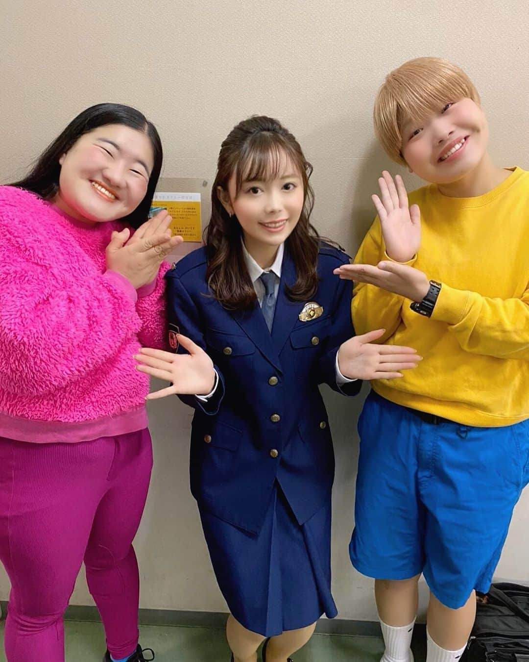 辻満里奈さんのインスタグラム写真 - (辻満里奈Instagram)「⋆ 先日の九州新喜劇でお会いした、ガンバレルーヤのお二人✨大好きな芸人さんなので、ご一緒でき嬉しかったです🙈💓 ⋆ #九州新喜劇 #ガンバレルーヤ」2月18日 22時34分 - marina__tsuji