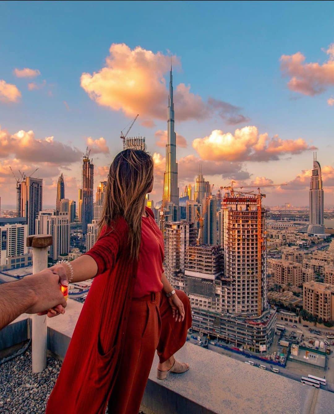 ドバイのインスタグラム：「#Dubai ❤️ #دبي 📷:@raihanhamid_photography」