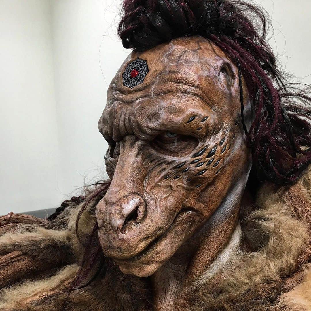 Amazing JIROさんのインスタグラム写真 - (Amazing JIROInstagram)「Will introduce my SFX Makeup works sometimes!  I created these characters for the Japanese TV dramas, and I took part in design to makeup. I used @ppipremiereproducts Skin Illustrator. #skinillustrator @skinillustratorofficial  #halloweenmakeup #halloween #halloweencostume #happyhalloween」2月19日 0時08分 - amazing_jiro