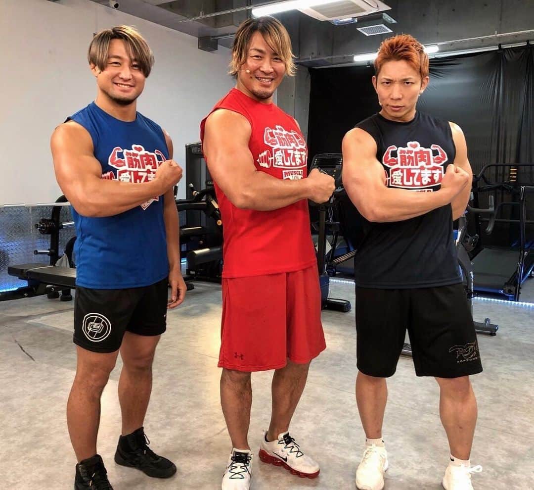 棚橋弘至さんのインスタグラム写真 - (棚橋弘至Instagram)「▼3月 #BS朝日 で放送予定の番組「筋肉・愛してます」の収録でした。トレーニングのハウツー。日常生活での筋肉の役割、大切さを1時間番組でお伝えします☆」2月19日 0時11分 - hiroshi_tanahashi