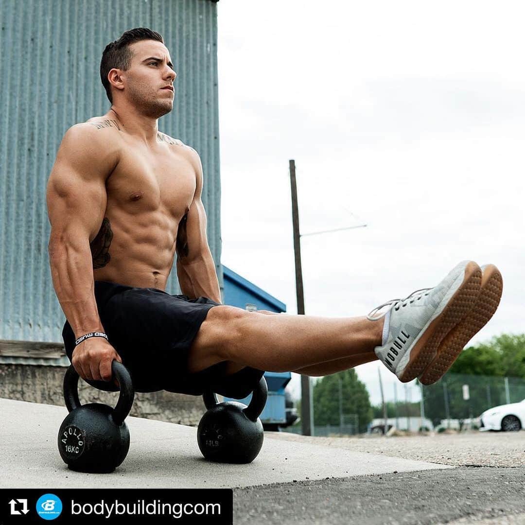 ジェイコブ・ダルトンのインスタグラム：「Feeling fired up this week! Motivation for working out, getting content and having some fun. Drop a comment on something fun your looking forward to! ⬇️⬇️⬇️」