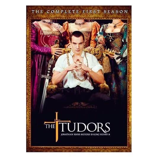 山谷花純さんのインスタグラム写真 - (山谷花純Instagram)「『THE TUDORS〜背徳の王冠〜シーズン1』見た。  ご一緒中の先輩 佐々木誠さんからお借りしたdvd。 稽古期間中から見続けてやっと見終わりました。 ヘンリー八世の世界をまた知れ、明日からのお芝居が楽しみになりました。本当に面白いからおすすめ^ ^  #ヘンリー八世 #アンブリン #thetudors #海外ドラマ」2月19日 0時54分 - kasuminwoooow