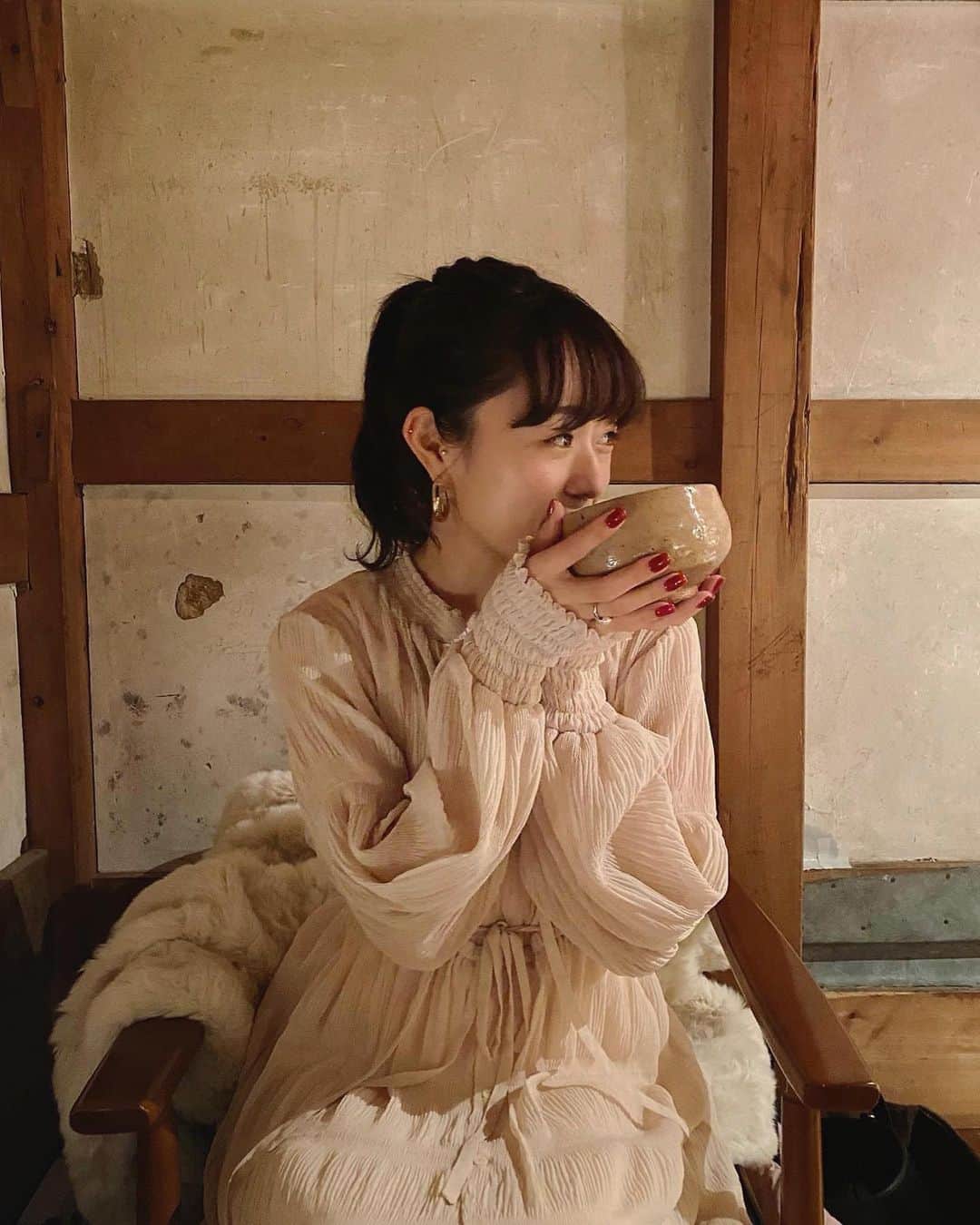 吉田佳菜さんのインスタグラム写真 - (吉田佳菜Instagram)「ㅤㅤㅤㅤㅤㅤㅤㅤㅤㅤㅤㅤㅤ ㅤㅤㅤㅤㅤㅤㅤㅤㅤㅤㅤㅤㅤ 金沢に行ったら絶対行きたいと思ってた 金澤ひがし 菓舗 Kazu Nakashima🍵 ㅤㅤㅤㅤㅤㅤㅤㅤㅤㅤㅤㅤㅤ フルーツ大福は期待を裏切らない美味しさでした！♡🍓🍊🥝 ㅤㅤㅤㅤㅤㅤㅤㅤㅤㅤㅤㅤㅤ ㅤㅤㅤㅤㅤㅤㅤㅤㅤㅤㅤㅤㅤ #金澤ひがし菓舗kazunakashima  #金沢カフェ #ひがし茶屋町 #カフェ #ひがし茶屋町カフェ #フルーツ大福 #抹茶 #いちご大福 #みかん大福 #kana_chicode #ちわcode ㅤㅤㅤㅤㅤㅤㅤㅤㅤㅤㅤㅤㅤ」2月19日 11時31分 - yshdkana