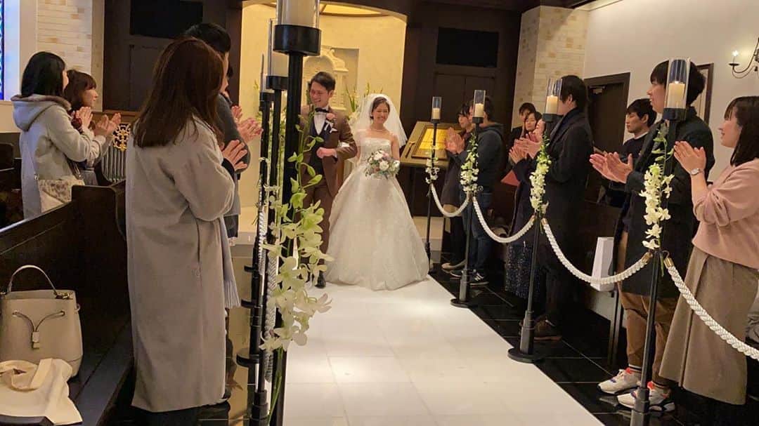 ホテルモントレ銀座 ブライダルサロンのインスタグラム：「#Hotelmonterey #モントレグループ #ホテルモントレ銀座 #ホテルモントレラスール銀座 #モントレウェディング #チャペル #ブライダルレッスン #結婚式 #結婚式準備 #花嫁準備 #モントレ花嫁 #モントレ花婿 #Instawedding #プレ花嫁 #アンティーク #クラシカル」