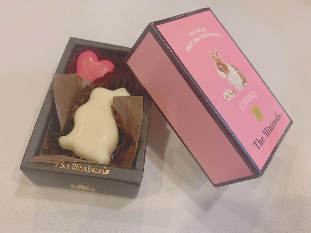 杉山愛佳さんのインスタグラム写真 - (杉山愛佳Instagram)「･ ･ ･ ･ ･ #valentine #theminimals #chocolate」2月19日 11時37分 - sugiyama_aika