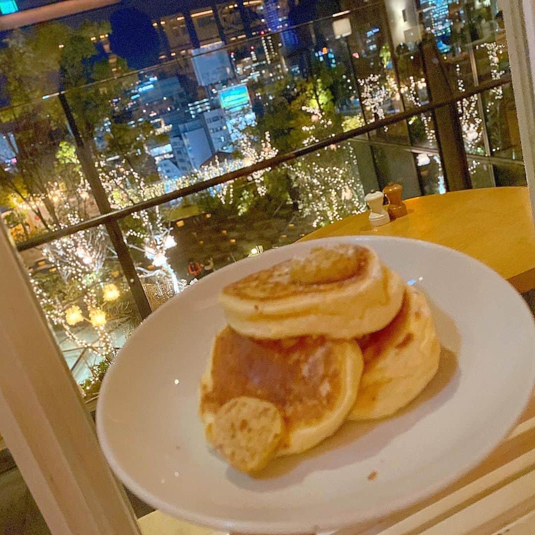 天木じゅんさんのインスタグラム写真 - (天木じゅんInstagram)「@billsjapan 🧡🥞　#bills #ricottapancakes」2月19日 8時54分 - jun.amaki