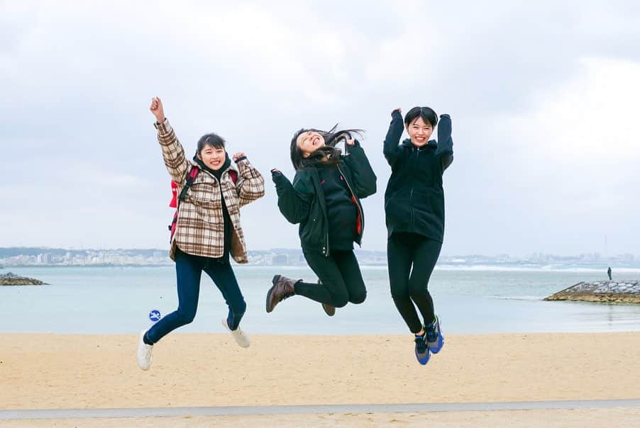 ときさんのインスタグラム写真 - (ときInstagram)「次はもっーと晴れてる時に、4人で来たいな🥰💭 ・ ・ ・ #沖縄 #okinawa #観光 #海 #綺麗な景色 #サンセットビーチ」2月19日 8時57分 - toki_ringomusume