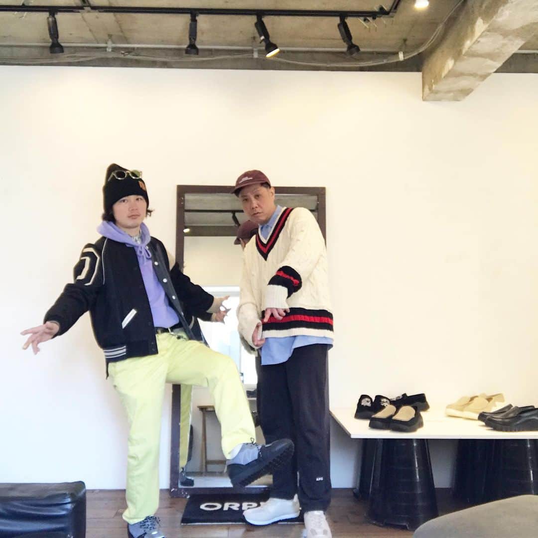 takuma watanabeのインスタグラム：「#👟 #🖤 #♥️ #好き」