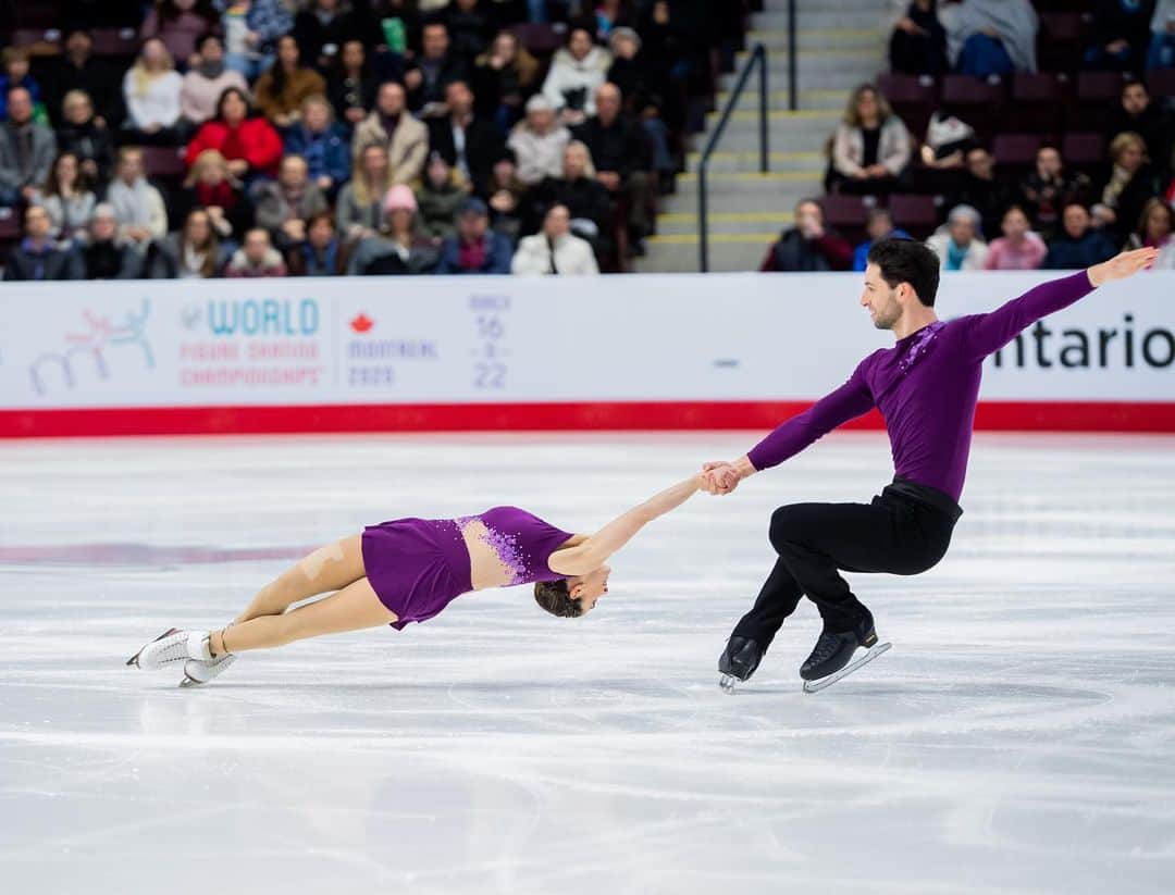 マキシム・デシャンのインスタグラム：「Thanks everyone who helped us to make that season possible. Can’t wait to start a new one #aspvaudreuil @ianconnolly7556 @deannamsd622」