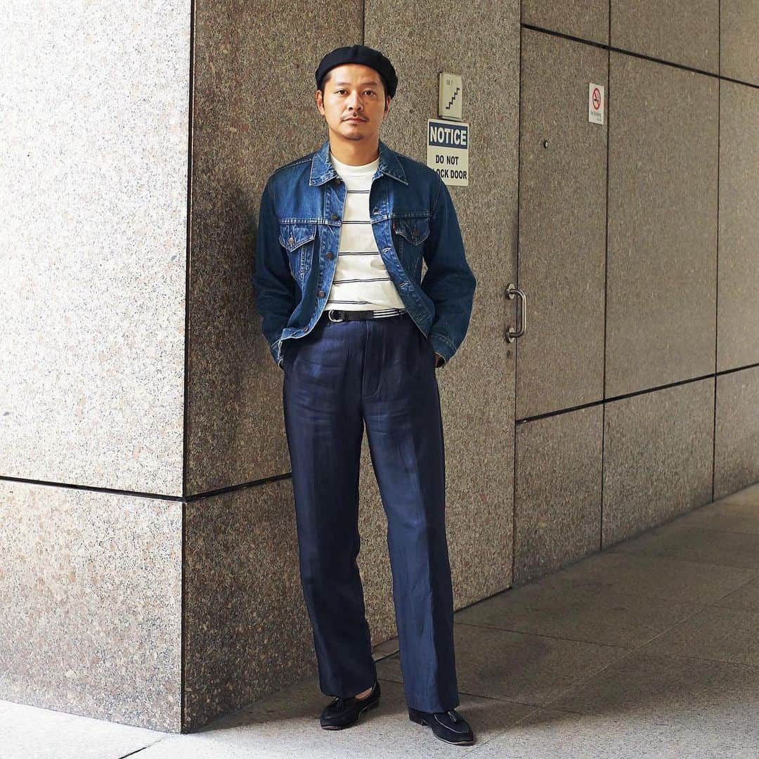 のインスタグラム：「“total blue...” ———————————————————————— Photography @kens_cc  #camoshita #camoshitaunitedarrows #levis #newcolonialstyle #jetset #singapore #luxuryresort #colonyclothing #singaporelife #singaporestyle  #lifestyle #fashion #mensfashion」
