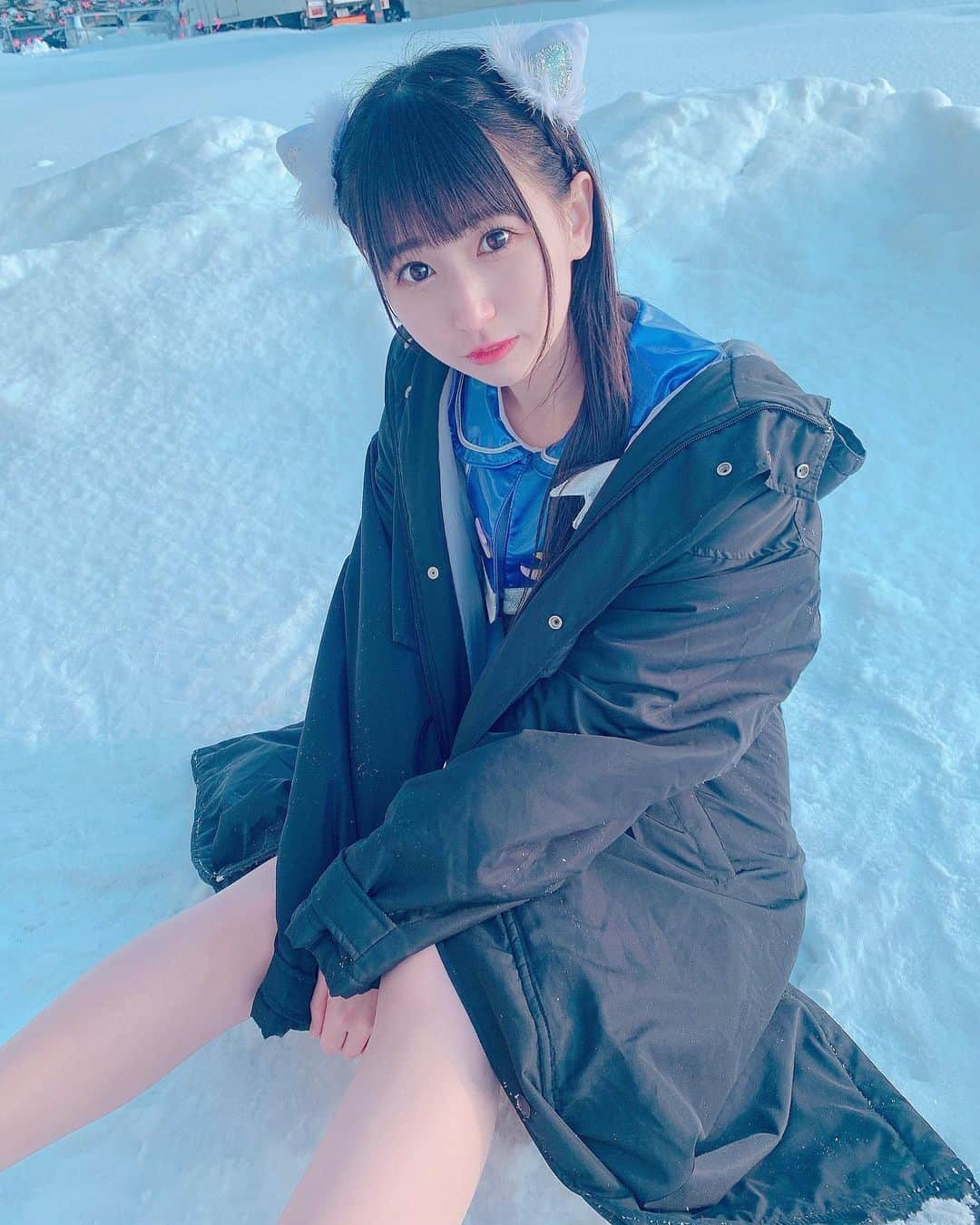 谷麻由里さんのインスタグラム写真 - (谷麻由里Instagram)「雪の妖精さん🧚‍♂️💕💕 愛しくなぁ〜れ(❁∩´ω`)⊃━☆゜.*・。 #雪祭り #雪 #谷麻由里 #北海道 #キラフォレ #アイドル #ライブ」2月19日 15時08分 - mayusamatokeiyaku