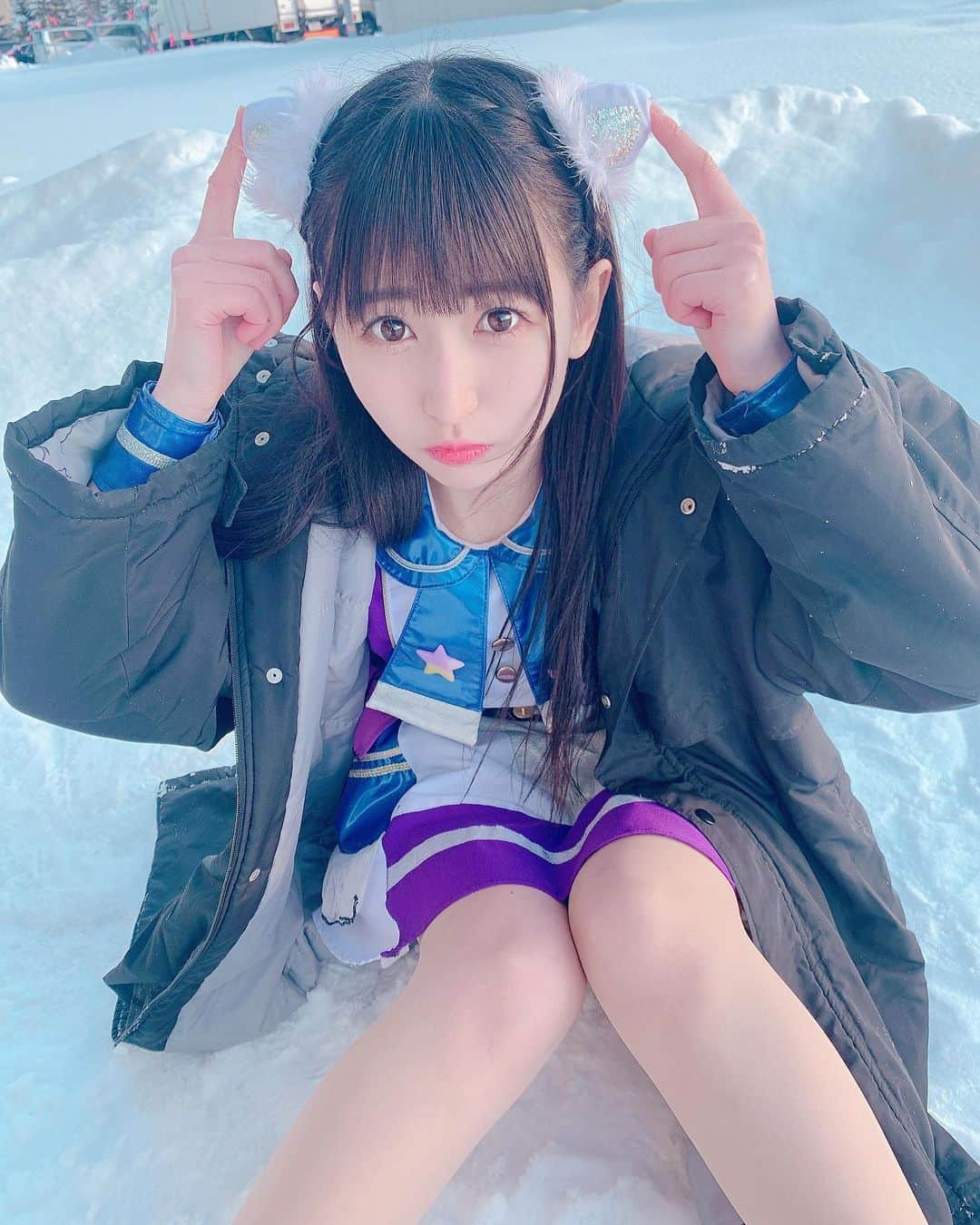 谷麻由里さんのインスタグラム写真 - (谷麻由里Instagram)「雪の妖精さん🧚‍♂️💕💕 愛しくなぁ〜れ(❁∩´ω`)⊃━☆゜.*・。 #雪祭り #雪 #谷麻由里 #北海道 #キラフォレ #アイドル #ライブ」2月19日 15時08分 - mayusamatokeiyaku