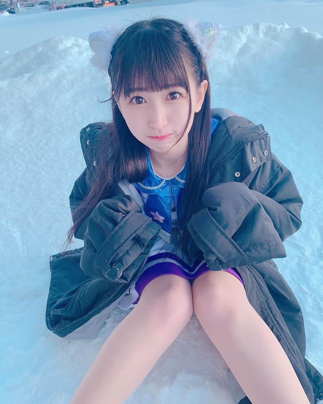 谷麻由里さんのインスタグラム写真 - (谷麻由里Instagram)「雪の妖精さん🧚‍♂️💕💕 愛しくなぁ〜れ(❁∩´ω`)⊃━☆゜.*・。 #雪祭り #雪 #谷麻由里 #北海道 #キラフォレ #アイドル #ライブ」2月19日 15時08分 - mayusamatokeiyaku