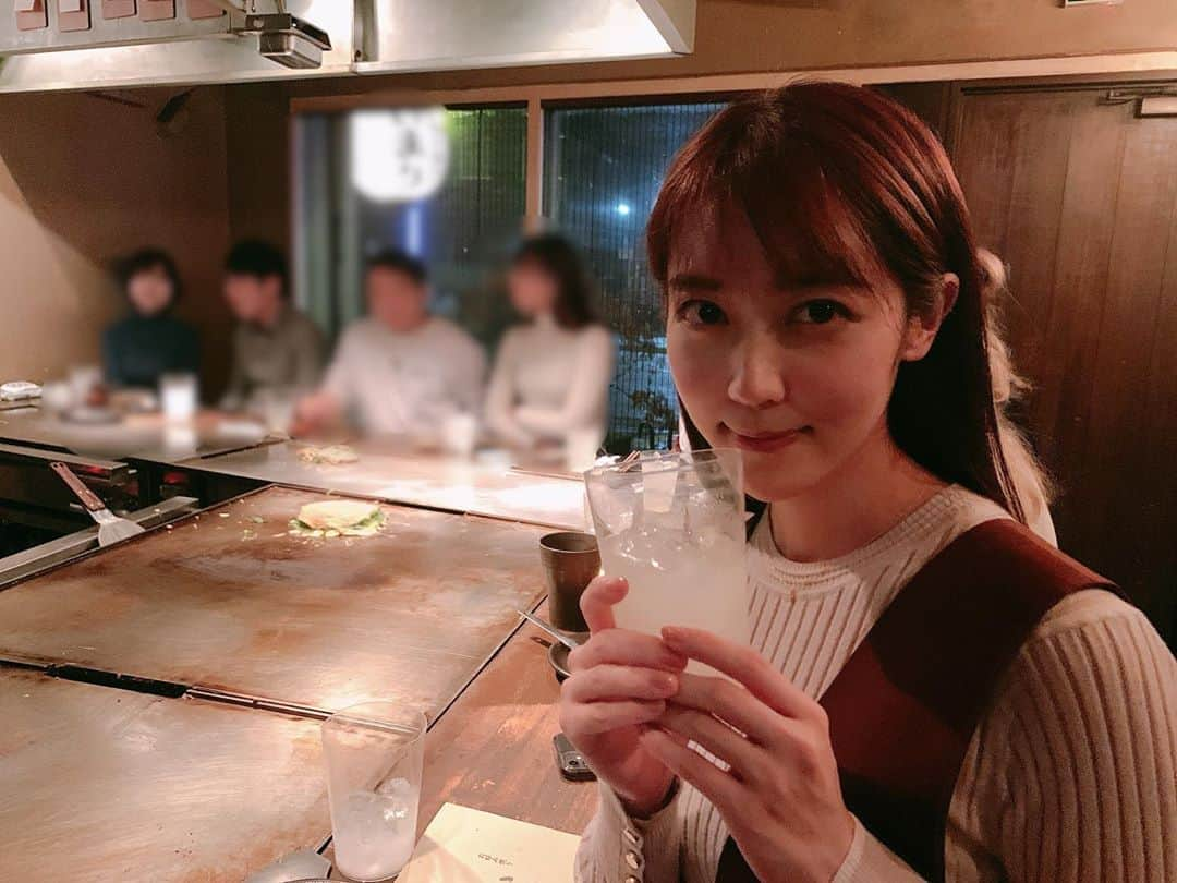 上野愛奈さんのインスタグラム写真 - (上野愛奈Instagram)「ミイラ展の後はお好み焼き屋さんに😋ふわふわのお好み焼きで美味しかった〜✨ 明日ははやドキです！ #お好み焼き  #広島風 #空気を入れて焼くのがポイントらしい 🤔」2月19日 15時50分 - ueno_aina_816