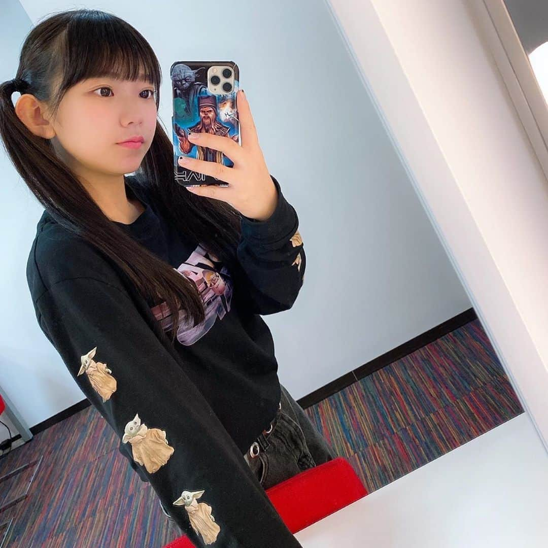 長澤茉里奈さんのインスタグラム写真 - (長澤茉里奈Instagram)「. ベビーヨーダちゃん🥰 iPhoneケースは、スターウォーズアイディンティティで作った自作キャラクター#ウーキー族 #マスターはヨーダ #babyyoda  #ベビーヨーダ #starwars #スターウォーズ #今日のまりちゅう」2月19日 16時08分 - marinanagasawa1008