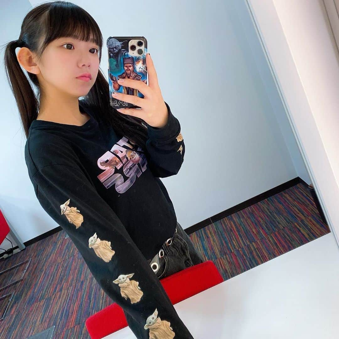 長澤茉里奈さんのインスタグラム写真 - (長澤茉里奈Instagram)「. ベビーヨーダちゃん🥰 iPhoneケースは、スターウォーズアイディンティティで作った自作キャラクター#ウーキー族 #マスターはヨーダ #babyyoda  #ベビーヨーダ #starwars #スターウォーズ #今日のまりちゅう」2月19日 16時08分 - marinanagasawa1008