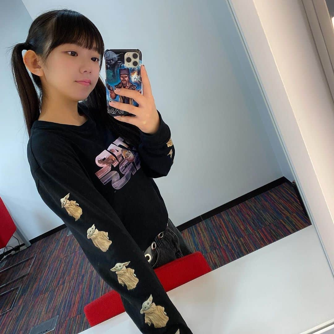 長澤茉里奈さんのインスタグラム写真 - (長澤茉里奈Instagram)「. ベビーヨーダちゃん🥰 iPhoneケースは、スターウォーズアイディンティティで作った自作キャラクター#ウーキー族 #マスターはヨーダ #babyyoda  #ベビーヨーダ #starwars #スターウォーズ #今日のまりちゅう」2月19日 16時08分 - marinanagasawa1008