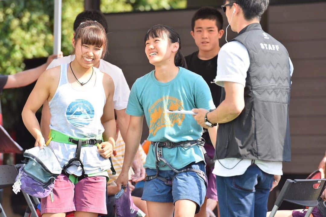のインスタグラム：「Speed Japan  Cup🔜 ・ ・ 最近はミスしてばっかりのスピード。だからこそ、今回は全力を出し切りたい😝 ・ ・ みんなに愛しの咲希ちゃんをおすそわけ💕 @saki_kikuchi_ 👭 ・ ・ @addfriction_startup @mudhand_cb @phiten_official @e9clothing_official @frictionlabs #climbing #bouldering #クライミング #ボルダリング #マオハンド」