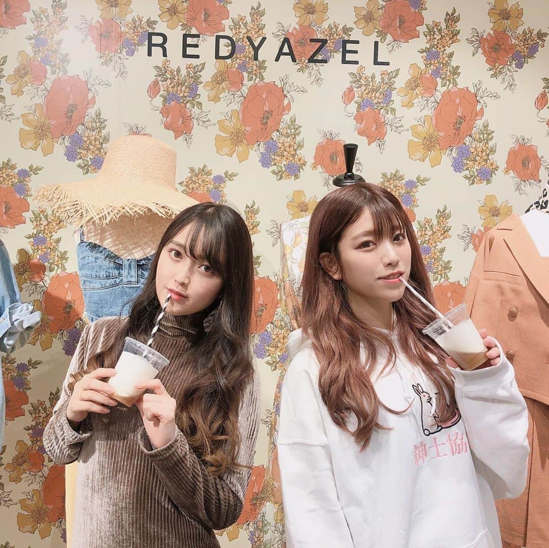 白藤有華（おゆか）さんのインスタグラム写真 - (白藤有華（おゆか）Instagram)「redyazel さんの展示会に行ってきました☺️ 可愛いお洋服いっぱいでした☺️🌸🌸 #redyazel  #おゆかんざき」2月19日 16時21分 - yuka_shirafuji