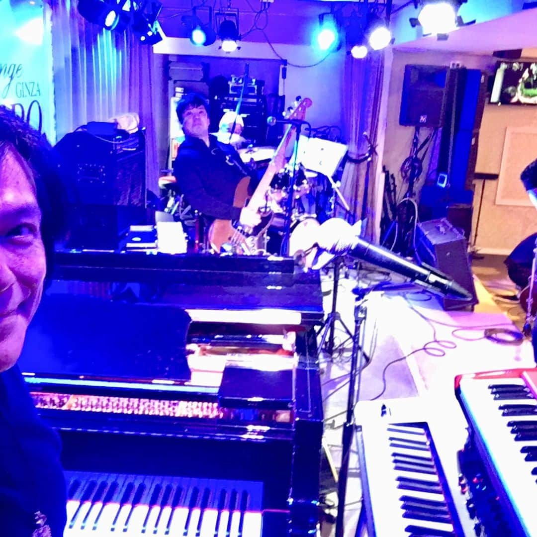 のインスタグラム：「本日はTOKYO ROCK★ROCK JAM でございます。 ホーンセクションを加えた迫力のロックサウンドをお届けします。 お仕事帰りにどうぞ。 銀座でお待ちしてます。  #潮崎裕己 #tokyorockjam #銀座zero」