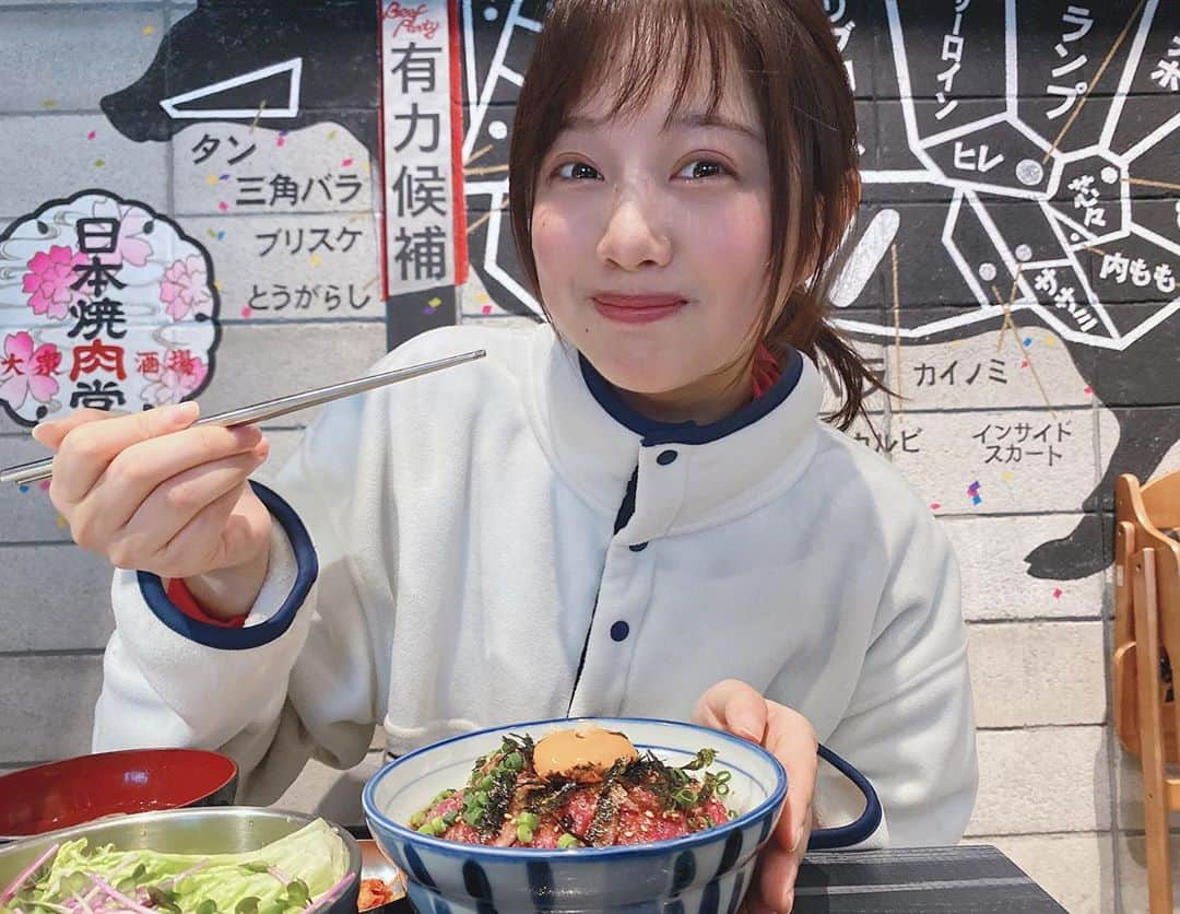 熊江琉唯さんのインスタグラム写真 - (熊江琉唯Instagram)「ランニングの後は肉で栄養補給🥩🤤💓 ．  美味しさに悶える熊江の4コマをご査収ください🙋‍♀️ ．  #ランチ　#外食日記 #浅草橋ランチ #浅草橋グルメ #日本焼肉党　#lunch #焼肉ランチ #おいしいもの大好き #」2月19日 17時42分 - ruikumae