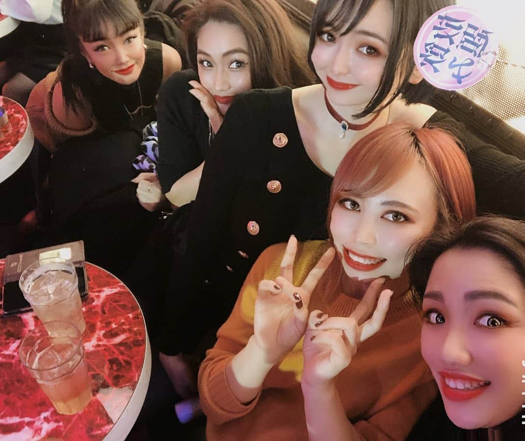 keilEen（ケバビン）さんのインスタグラム写真 - (keilEen（ケバビン）Instagram)「楽しかった😘🧡🧡🧡 バーレスクはしご💃  #tokyo#dance#stage#dancer#show#lady#girl#バーレスク#バーレスク東京 #エンターテイメント #enjoy#life#お尻#桃」2月19日 17時47分 - rin_vivishri