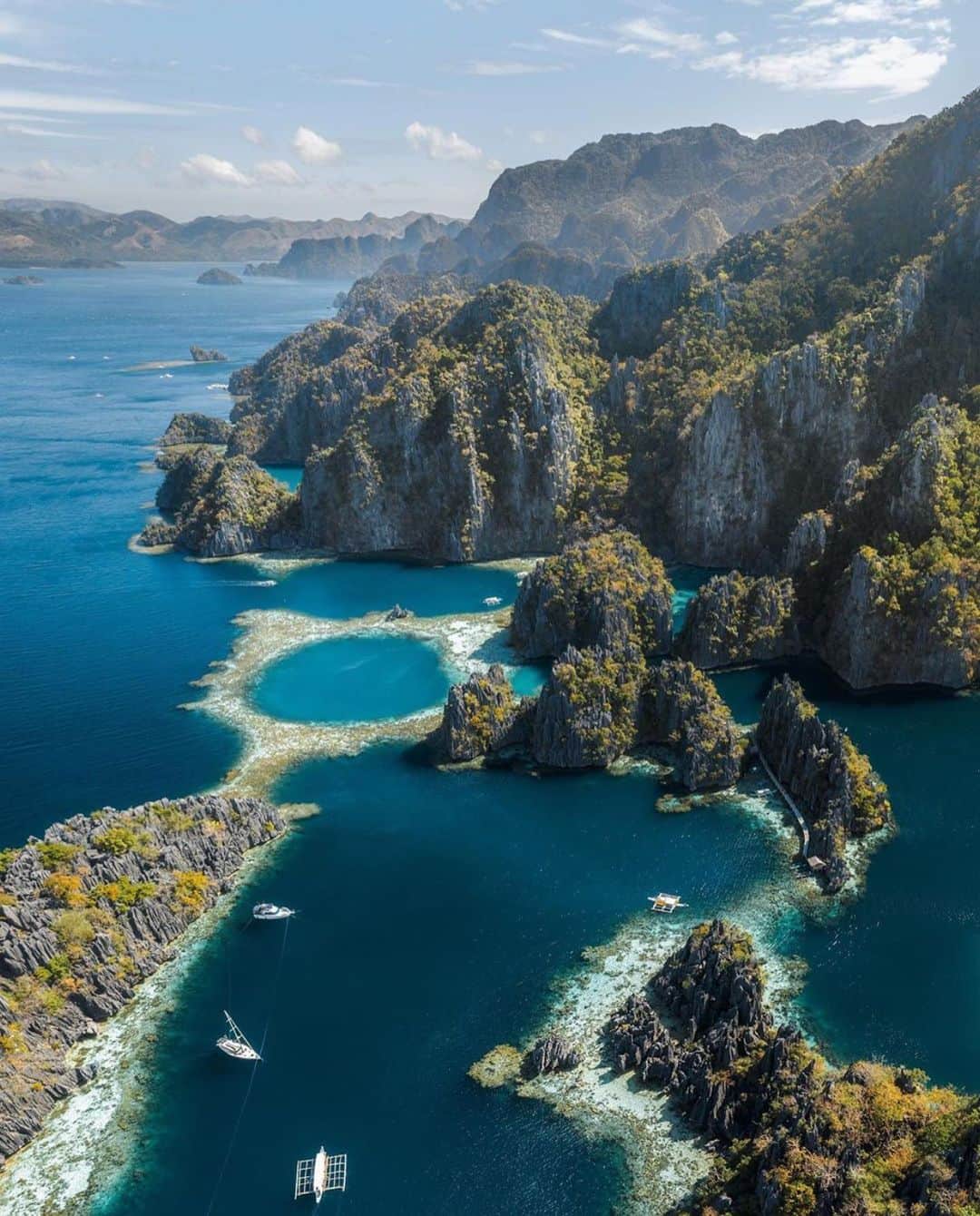 Wonderful Placesさんのインスタグラム写真 - (Wonderful PlacesInstagram)「Coron - Philippines ✨😍😍😍✨ . Pictures by ✨✨@thefreedomcomplex✨✨ #wonderful_places for a feature ❤️」2月19日 18時41分 - wonderful_places