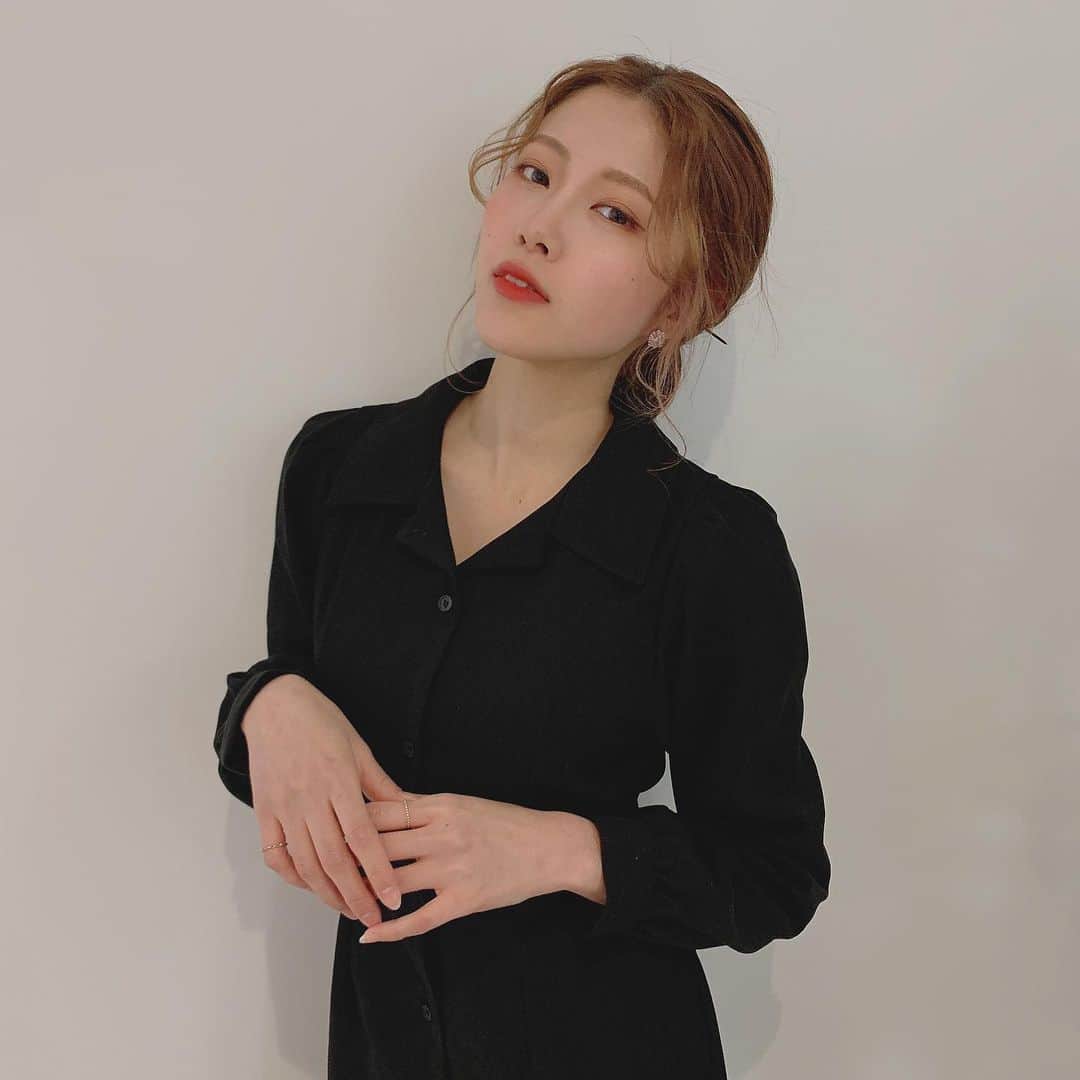 舞木香純さんのインスタグラム写真 - (舞木香純Instagram)「もうすぐ誕生日〜(4/28) 品のある女性できれいに年を重ねていきたいと思いますね🌷 今日はどんな1日でしたか〜？？ #Emma #韓国ファッション　 #koreanfashion」2月19日 18時56分 - kasuminn_world