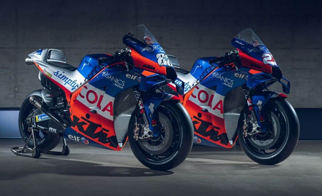 MotoGPさんのインスタグラム写真 - (MotoGPInstagram)「Check out the new colours for @redbullktmtech3 in 2020! 🤩 This is the machine @migueloliveira44 and @ikerlecuona_27 will aim to challenge towards the front on this year! 👊 #MO88 #IK27 #MotoGP #Motorsport #Motorcycle #Racing」2月19日 19時01分 - motogp