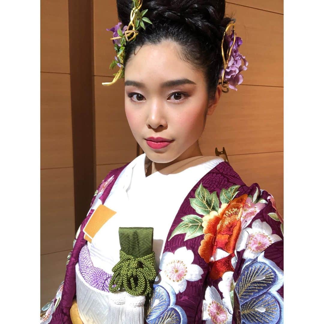 本山琴美さんのインスタグラム写真 - (本山琴美Instagram)「55th Yumi Katsura Grand Collection in Tokyo に出演しました✨ @yumikatsurajapan @yumikatsura_  55周年おめでとうございます！ ありがとうございました😊  #yumikatsura #ユミカツラ#着物#和装#打掛#ウェディング#wedding #kimono#fashion#fashionshow」2月19日 19時14分 - _mimi2mimi_