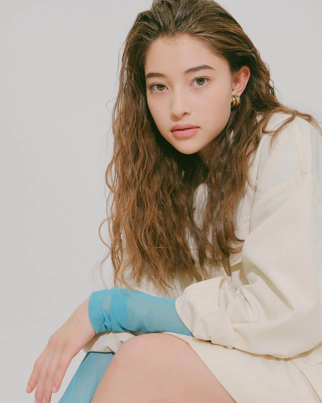 久保雄司のインスタグラム：「ＳＩＸ ＬＩＶＥ TOKYO 2020 SS collection  model @cdumodels  hairmake @six_kuboyuji  assist @six_akari @six_kosuge  styling @six.salon  photo @six_kuboyuji  #six_salon  #新型美容師」