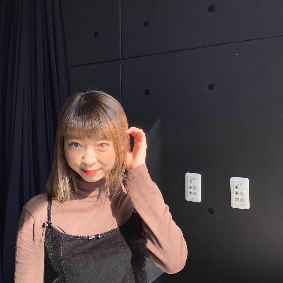 大矢梨華子さんのインスタグラム写真 - (大矢梨華子Instagram)「はじめてあたしのギターRECをしました🍓﻿ どきどきした、、、！﻿ お腹減った〜😋」2月19日 20時14分 - rikako_ooya