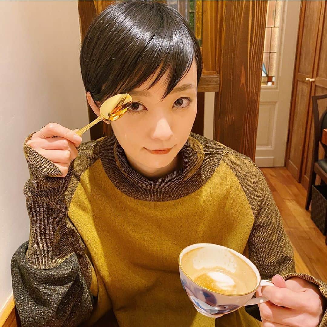 藤井祥子のインスタグラム：「☕️🥄🌼💫 ドヤリ」