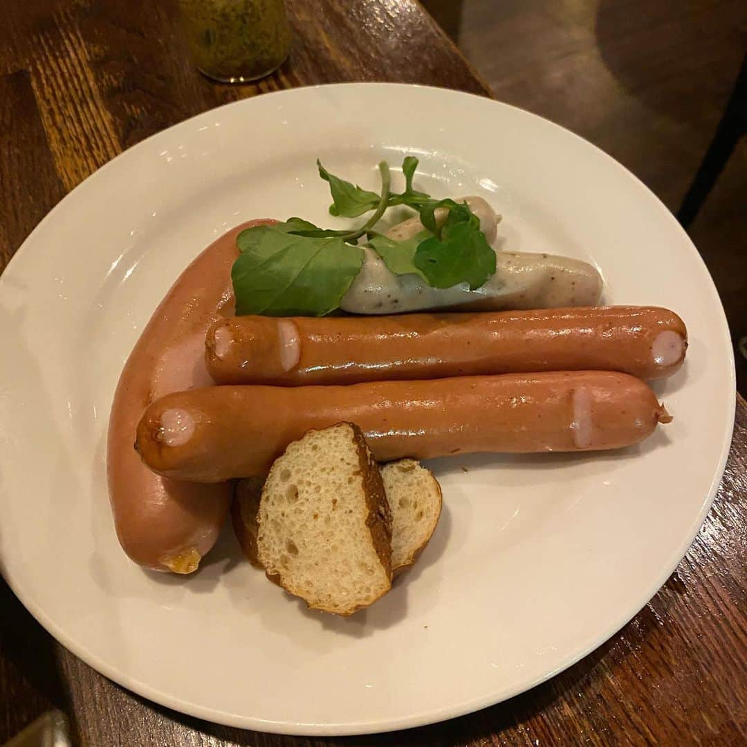 金巻ともこのグルメインスタ