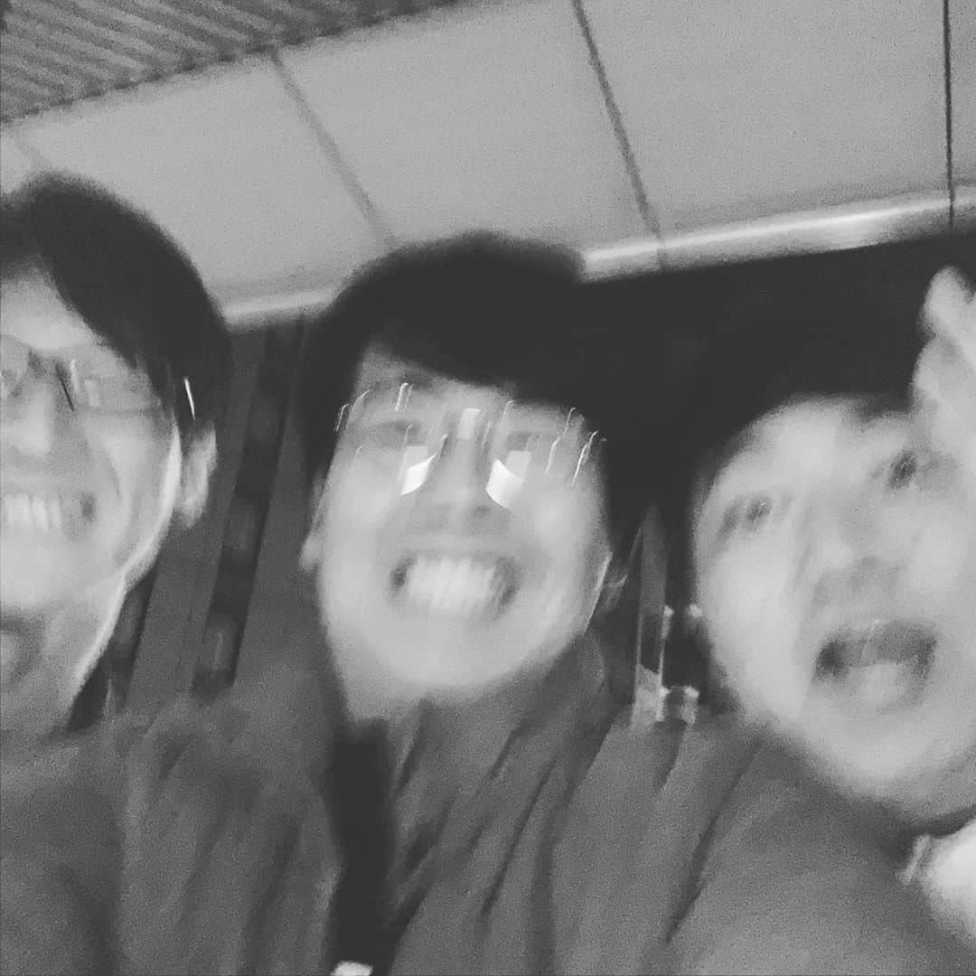 中野周平のインスタグラム：「楽しいのが手ブレに現れたパターン」