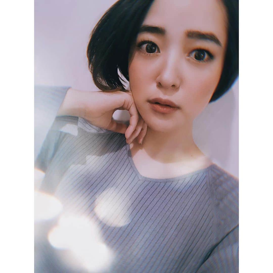 のインスタグラム：「ただいま、2時24分。 . やはり、その道の先駆者っているのだな。 . そして、そのバイタリティって、すごいのだな。 . こうありたいし、こうあるべきなんだよな。 . 長く、ながく、やっていくために。 . その道を作っていくために。 . 残していくために。 . はぁ〜…敬い奉り候。（日本語） . 具体的にイメージしよう。 . 今がどういう時期か、なんとなくだけど、わかっていて、それが必要として、自分の目の前にあるんだって、そう思えるから。 . 明日も頑張ろう。」