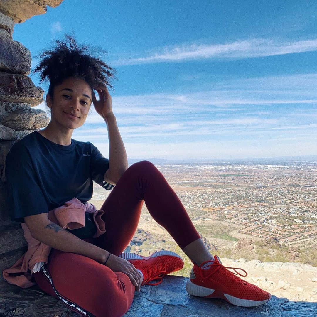 ジョディ・ウィリアムズのインスタグラム：「you know the drill 🏜」