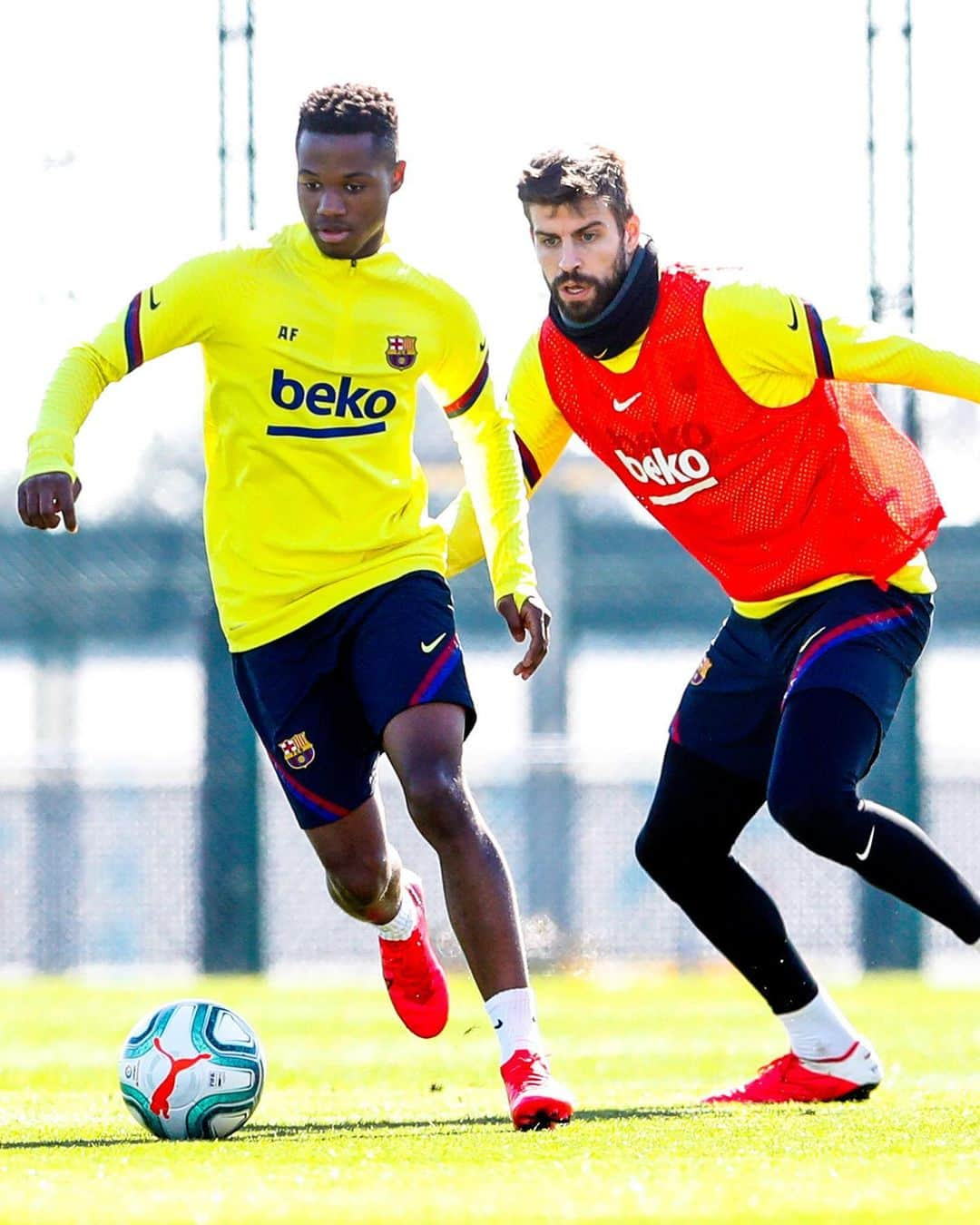 FCバルセロナさんのインスタグラム写真 - (FCバルセロナInstagram)「🔜 #BarçaEibar 💪」2月20日 5時26分 - fcbarcelona