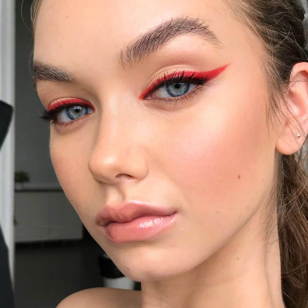 Ania Milczarczykのインスタグラム：「Casual Thursday morning look - @josielane___」