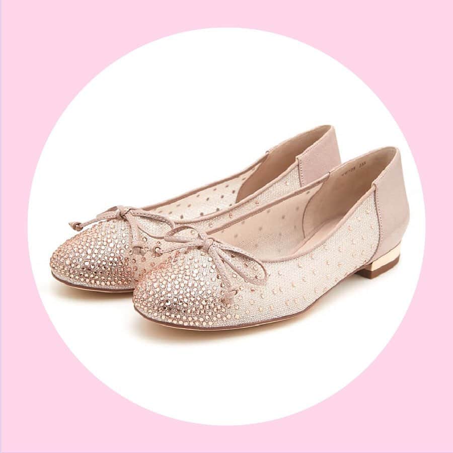 のインスタグラム：「👠STACCATO👠 New Arrival 2020 SPRING COLLECTION __________________________________ 爽やかな春カラーがポイントのデザインシューズが入荷中✨ 春から夏にかけてのロングシーズンで活躍すること間違いなし！  只今、SHEL'TTER WEB STOREでは、 「デニム&シューズ返品送料無料キャンペーン」開催中🚚  ぜひこの機会に、春にぴったりなシューズをみつけて♡  Collection_1 Flat shoes  気になるアイテムは、今すぐ画像をタップ☝ __________________________________ #STACCATO #SHELTTERWEBSTORE #SWS」