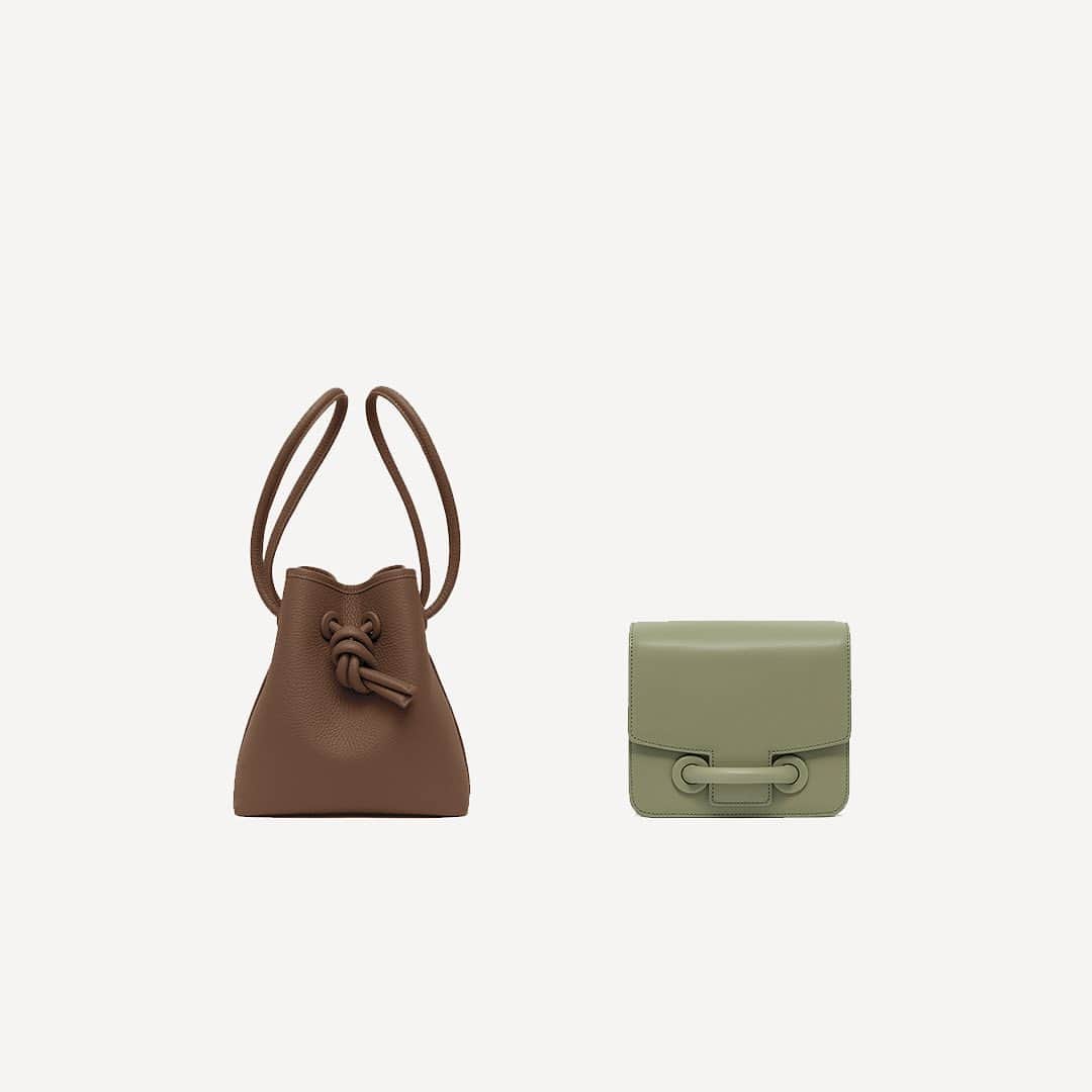 のインスタグラム：「Bond Mini, Espresso & City Mini Mini, Moss  #vasic #ss20  #bondmini #espresso #2waybag #cityminimini #citron #newitems #vasicnews」
