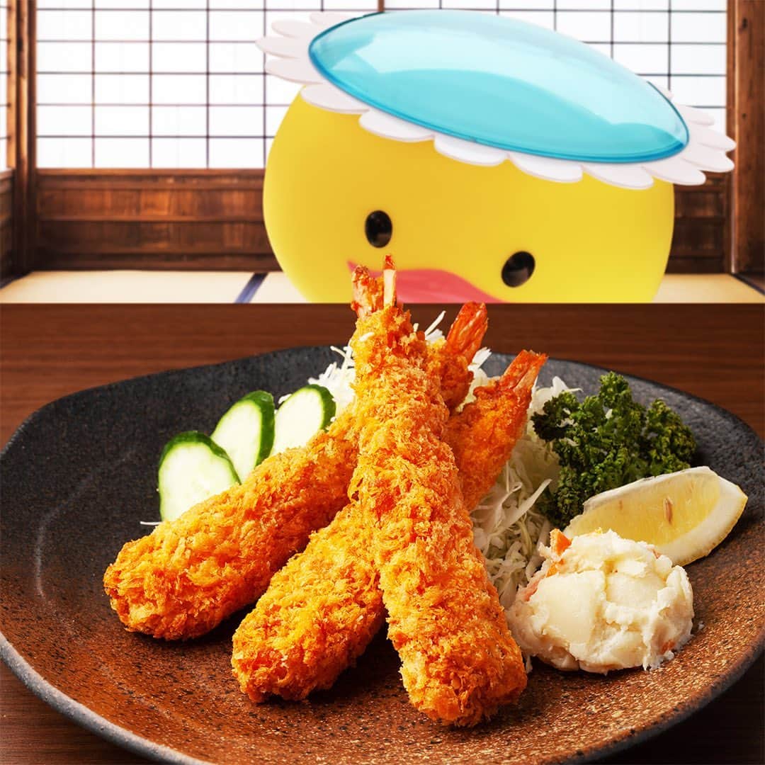 メル助【公式】ゆるキャラグランプリ参戦中さんのインスタグラム写真 - (メル助【公式】ゆるキャラグランプリ参戦中Instagram)「名古屋の人気グルメ『エビフライ』だキュ！⁣ サクサクでおいしいキュ～♪⁣ ⁣ #メニコン #メル助 #応援してね #名古屋 #名駅 #名古屋駅 #名古屋名物 #名古屋土産 #名古屋旅行 #名古屋観光 #名古屋グルメ #名古屋めし #名古屋ランチ #東海 #愛知 #愛知旅行 #エビフライ #ご当地グルメ #グルメ #グルメ好きな人と繋がりたい #グルメな人と繋がりたい #グルメ旅 #グルメ部 #旅好き #旅好きな人と繋がりたい #旅好き女子 #旅行好きな人と繋がりたい #ゆるキャラ大好き #ゆるキャラ #メル助旅行記」2月20日 10時31分 - menicon_melsuke