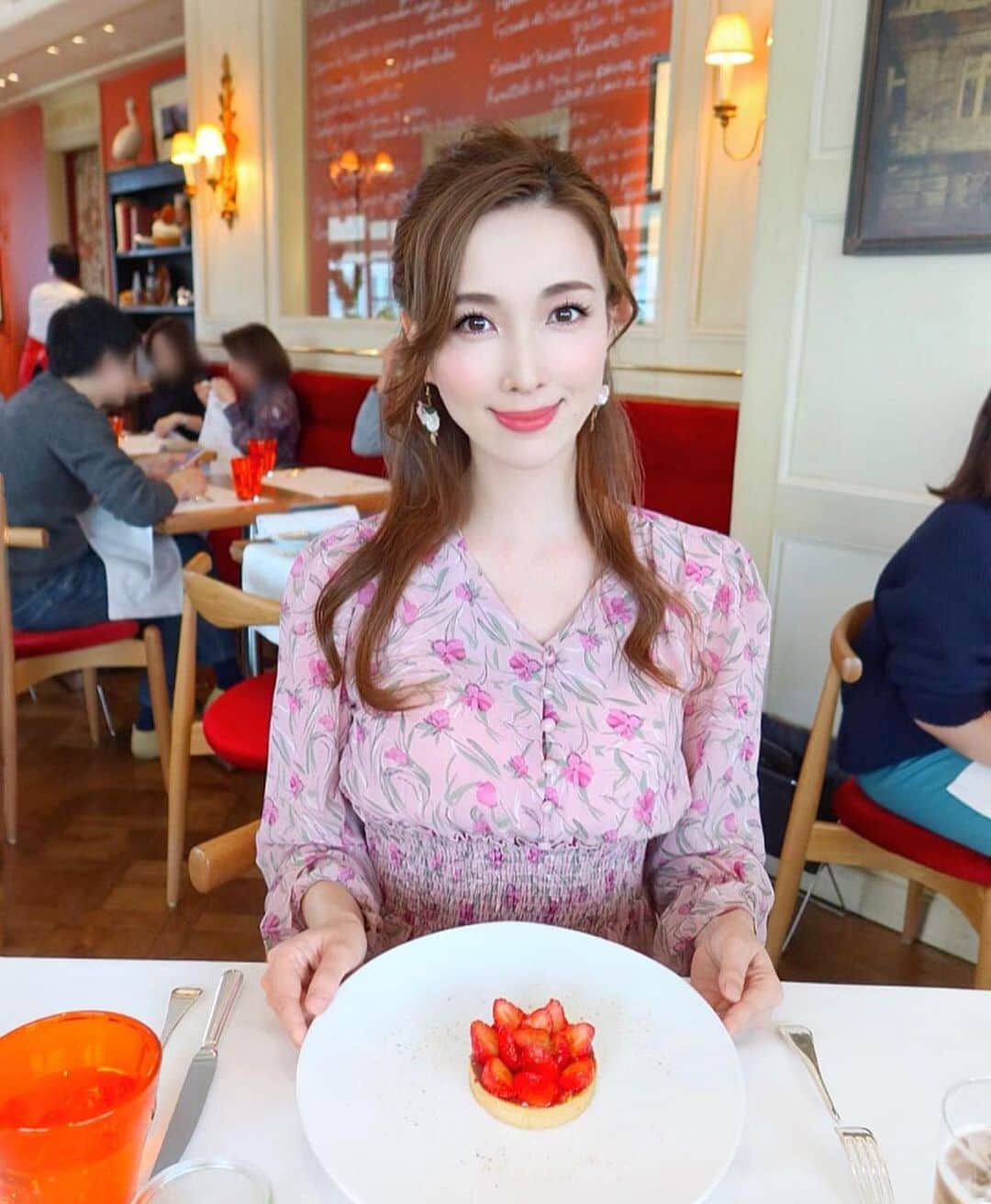 瀬戸早妃のグルメインスタ