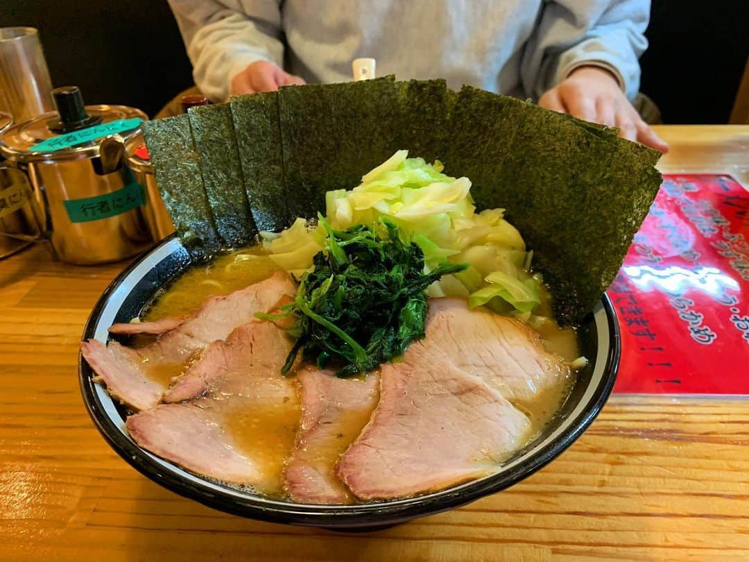 渡邊忍のグルメインスタ