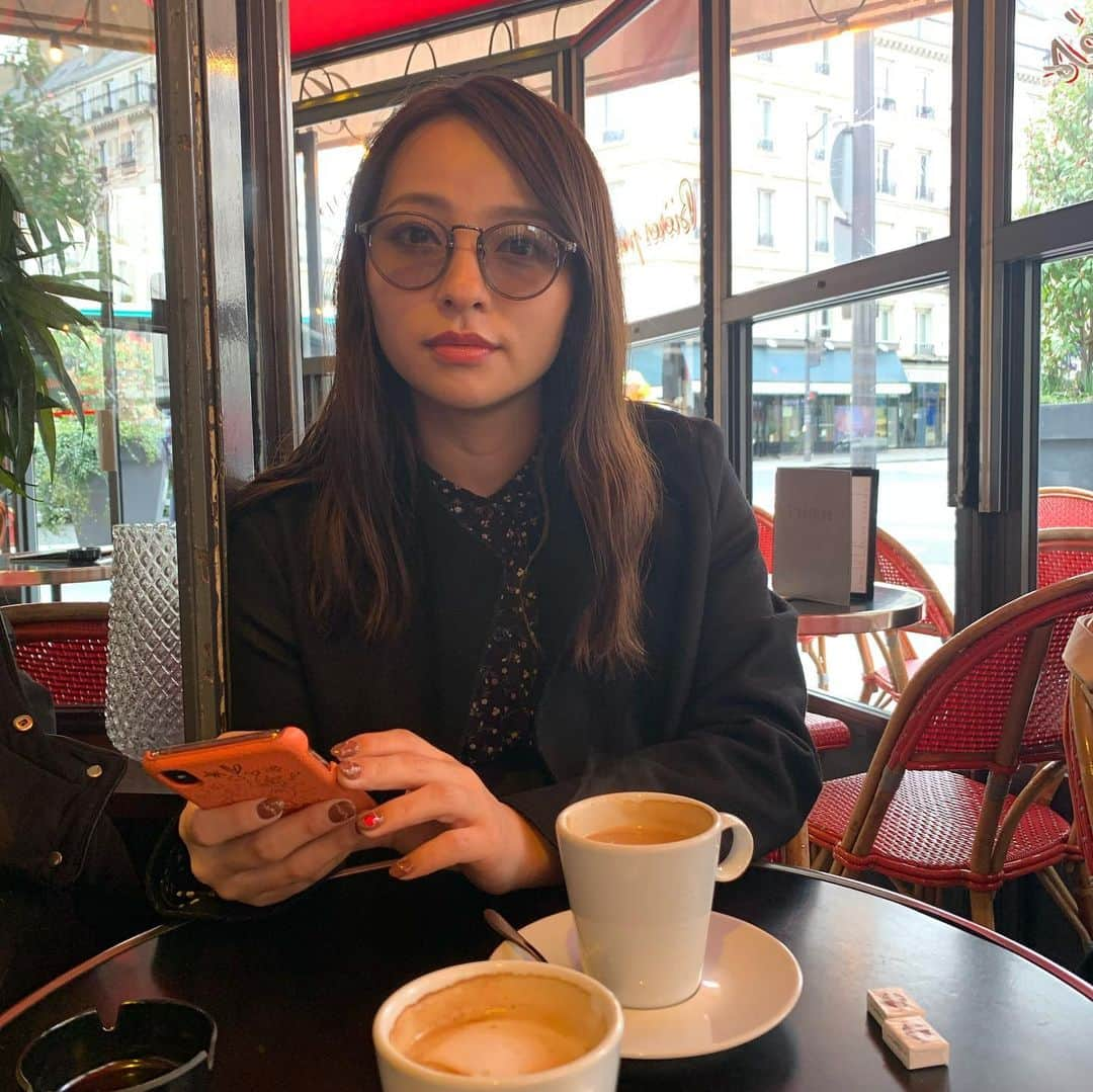 水崎綾女さんのインスタグラム写真 - (水崎綾女Instagram)「café☕️☕️☕️ w/my sis #coffee  #café #☕️ #sister」2月20日 11時50分 - misakiayame