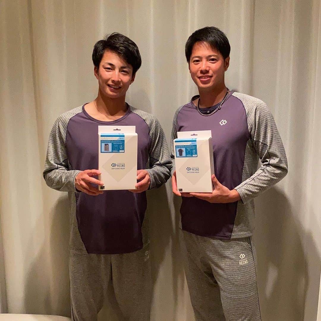 のインスタグラム：「寝ているときに着ているコラントッテのウェア！ . ストレッチ素材で生地がめっちゃ良くてとにかく着やすい！ 半袖半ズボンもありがとうございます^ ^  #コラントッテ  #colantotte」